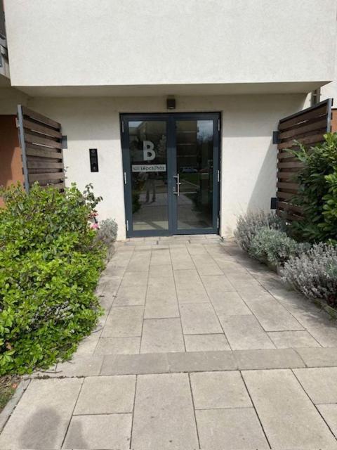 Lux Cordia Apartment With Free Parking Budapest Exterior foto