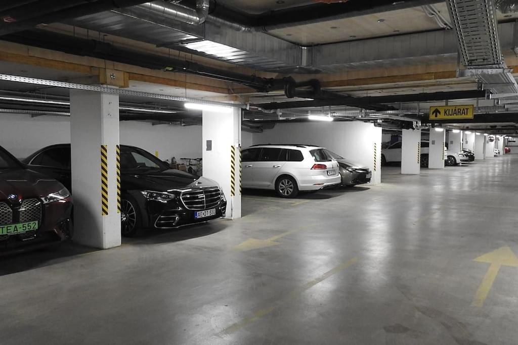 Lux Cordia Apartment With Free Parking Budapest Exterior foto
