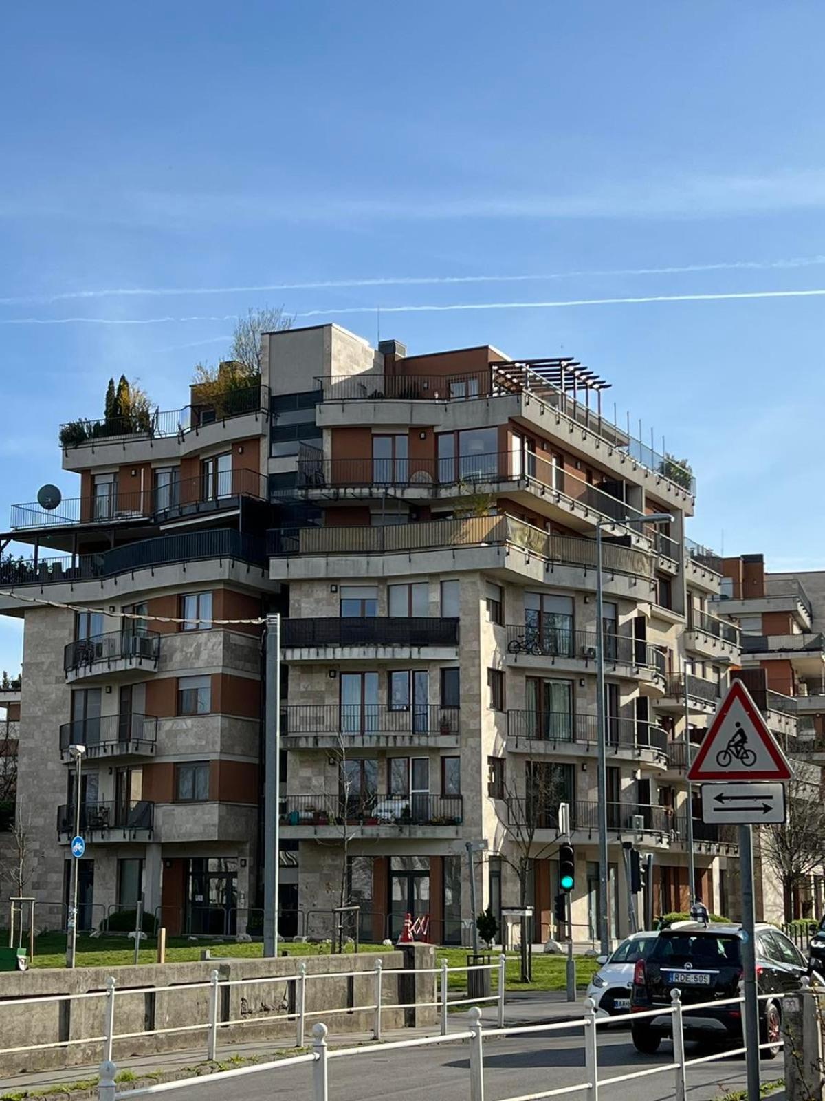 Lux Cordia Apartment With Free Parking Budapest Exterior foto